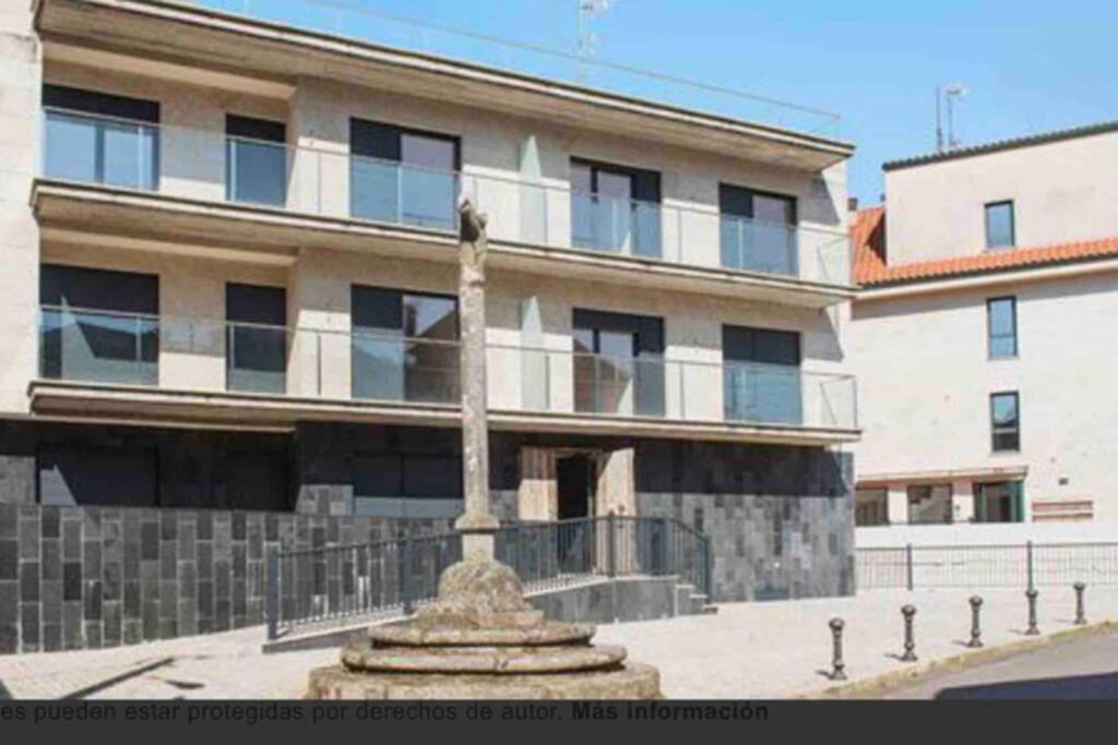 Apartamento Coqueto apartamento cerca de la playa con parking Baiona Exterior foto